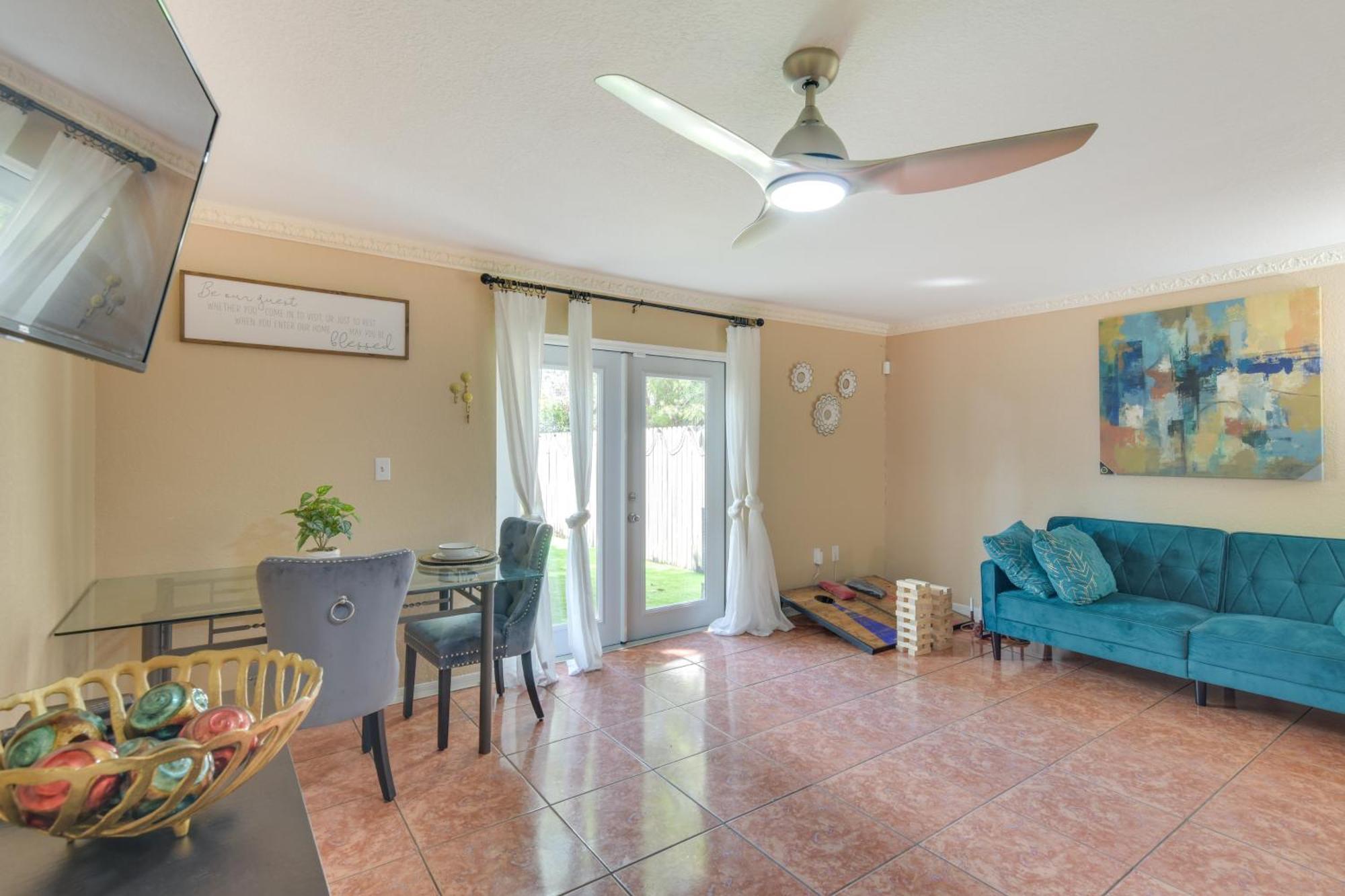 Opa-Locka Townhome, 15 Mi To Miami Beach! Exteriér fotografie