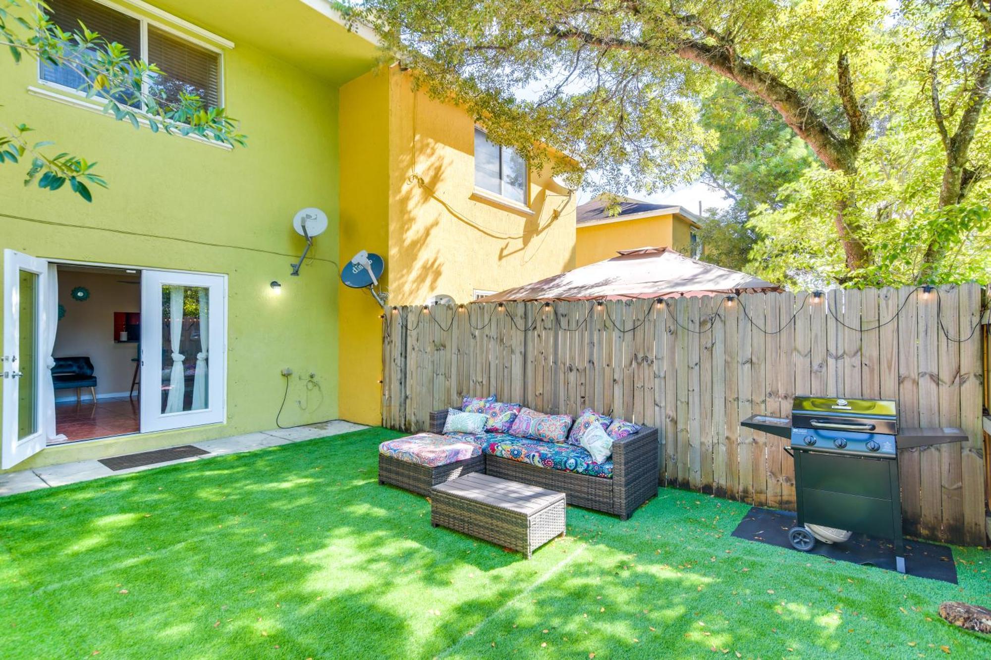 Opa-Locka Townhome, 15 Mi To Miami Beach! Exteriér fotografie