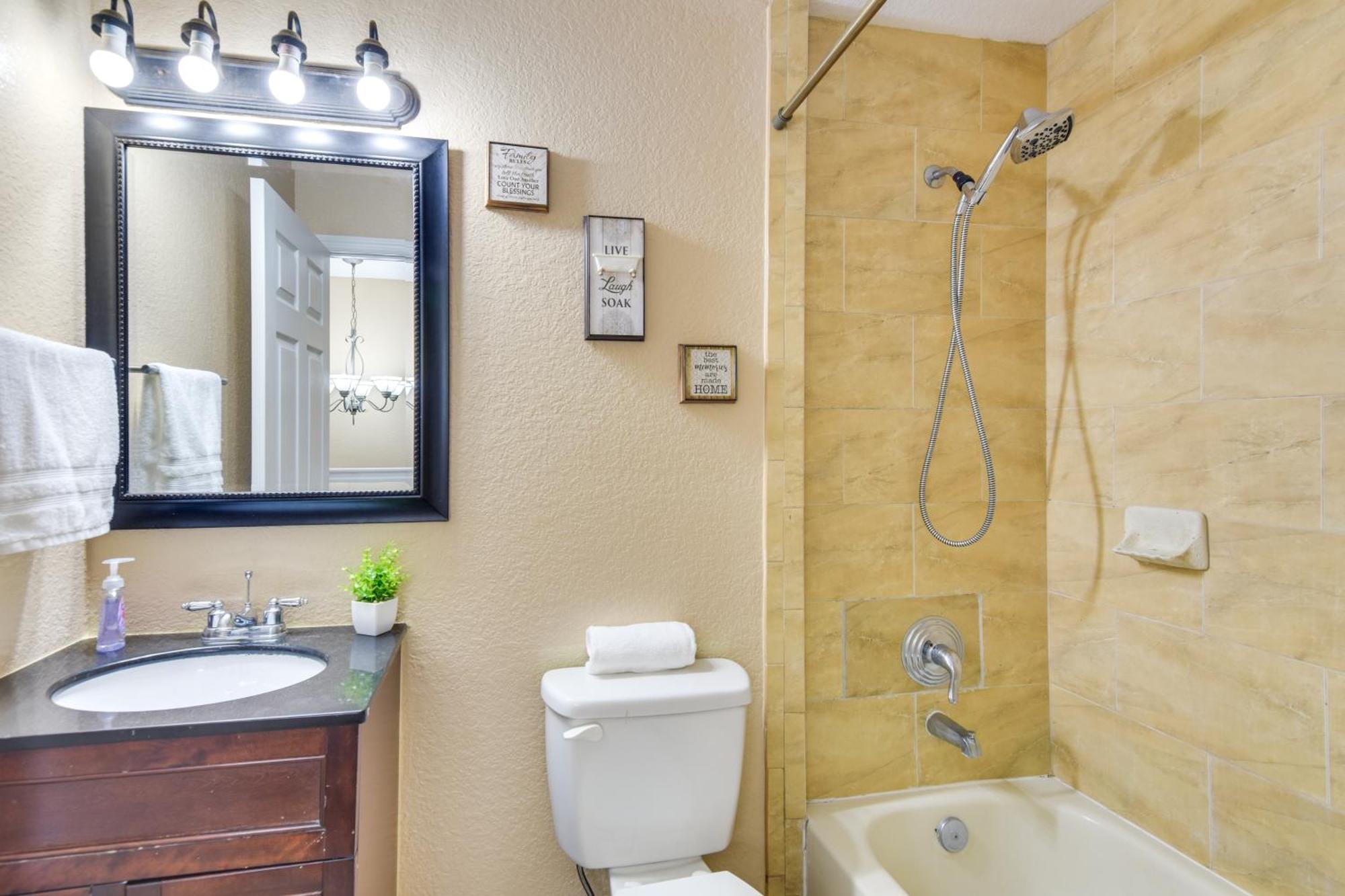 Opa-Locka Townhome, 15 Mi To Miami Beach! Exteriér fotografie